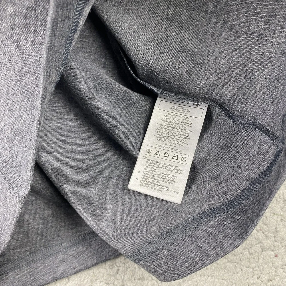 Adidas Primegreen Aeroready Mens Hoodie Size Small Gray Lightweight Pullover NWT